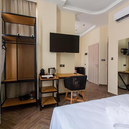 Leone Suites Thessaloníki Ngoại thất bức ảnh